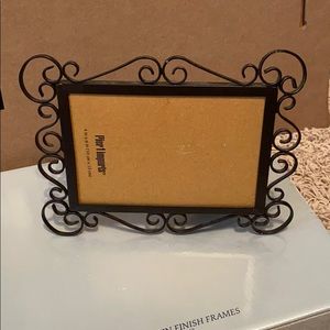 Pier 1 4x6 dark brown picture frame